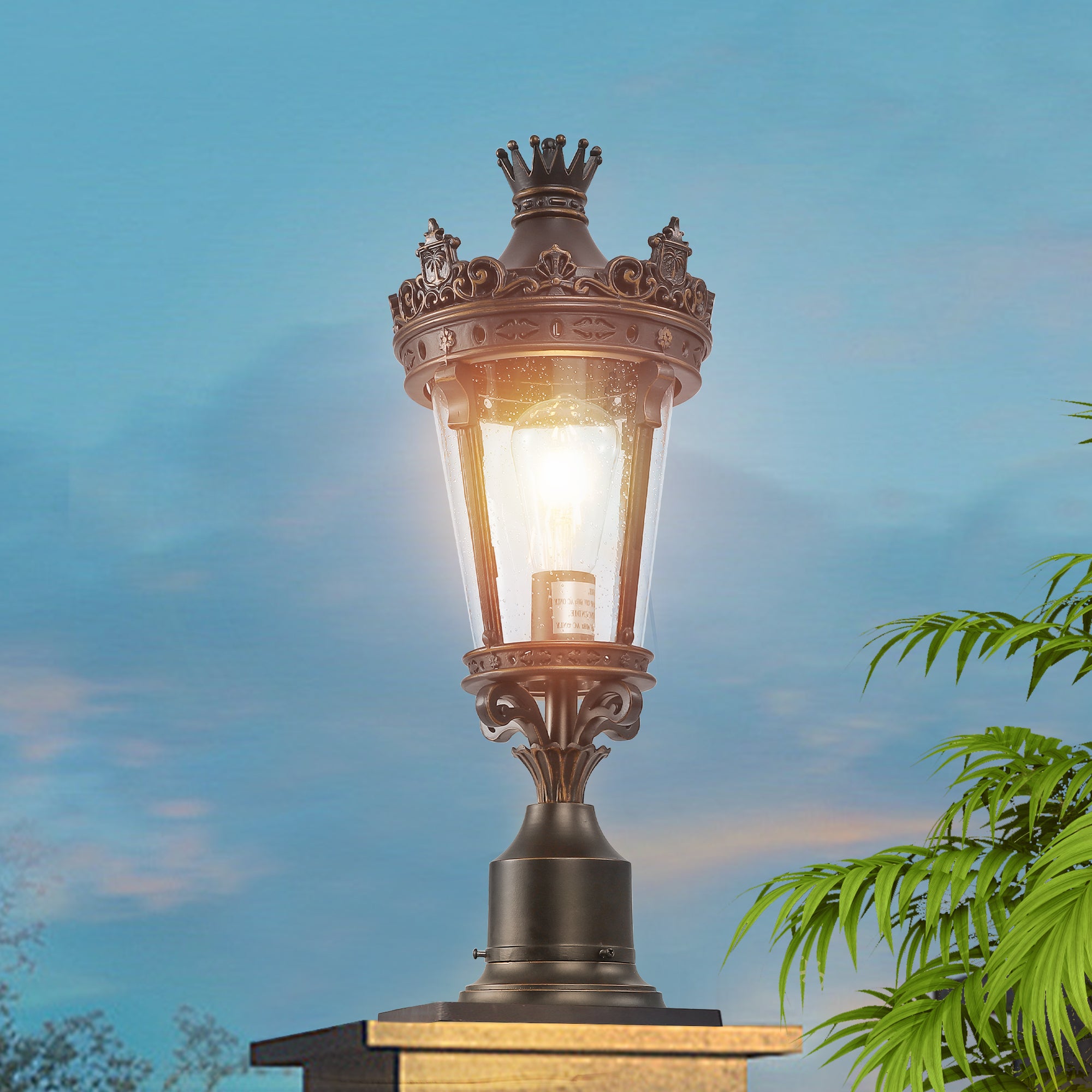 22 H Vintage Crown Outdoor Post Lantern, Waterproof Decorative Table Lamp With Clear Glass Shade And Antique Metal Base For Garden, Patio, Porch, Pathway Lighting One Piece&No Bulb